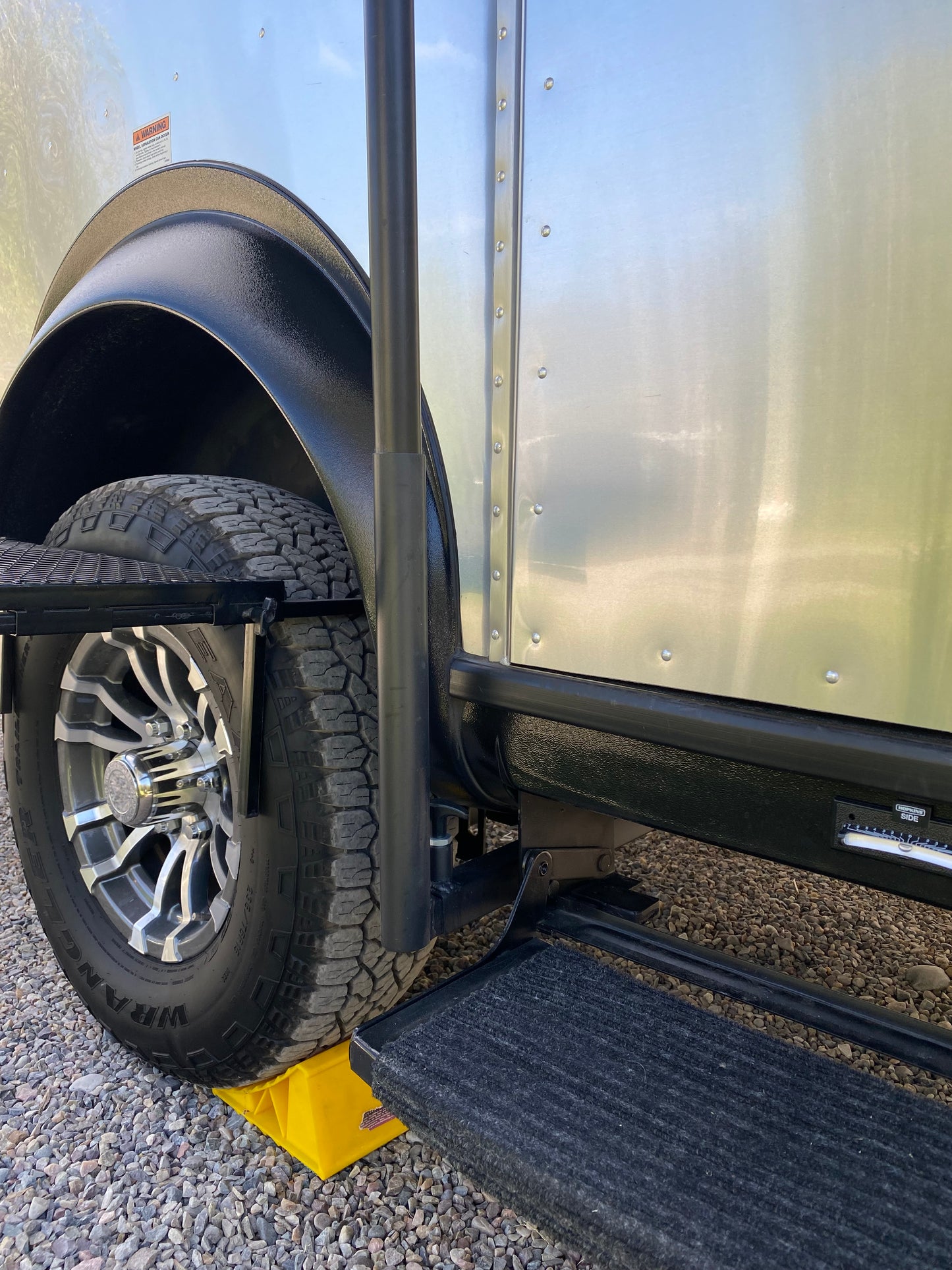 BaseCamp Trailer Umbrella Bracket 16X (Soft Launch)