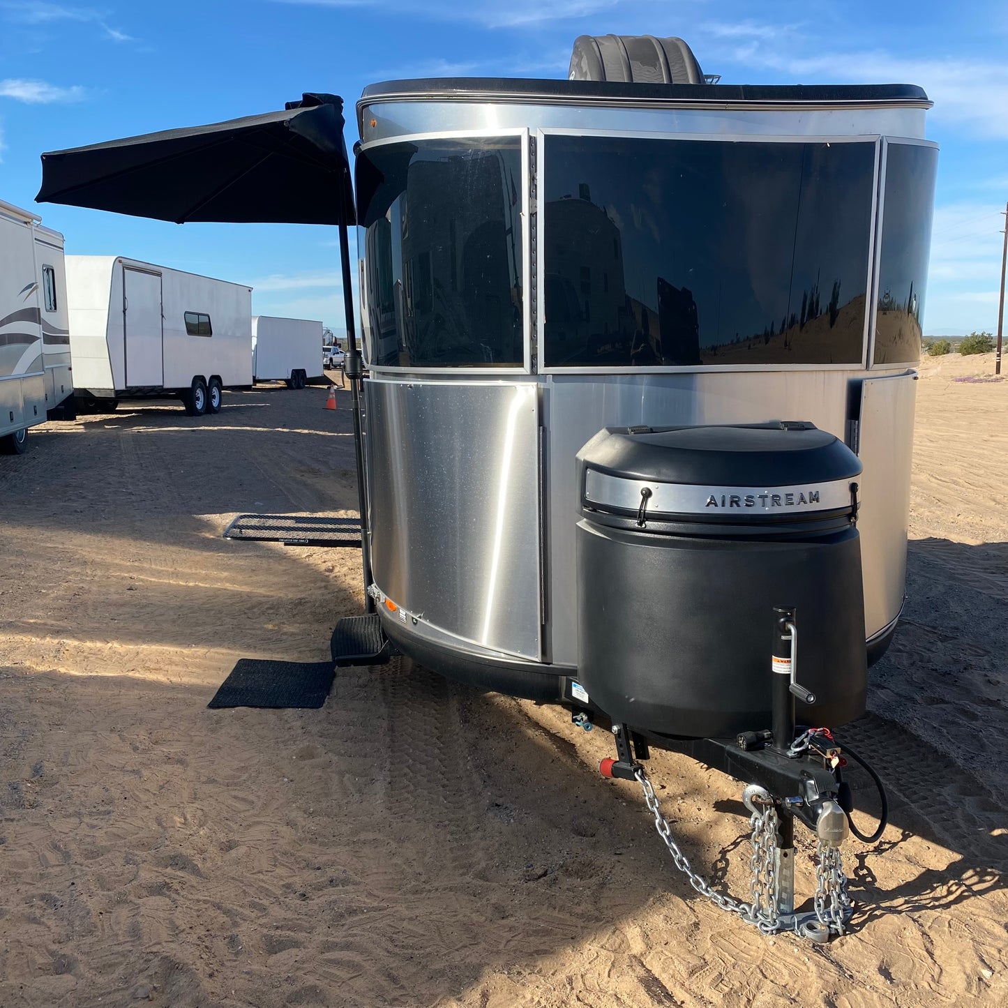 BaseCamp Trailer Umbrella Bracket 16X (Soft Launch)