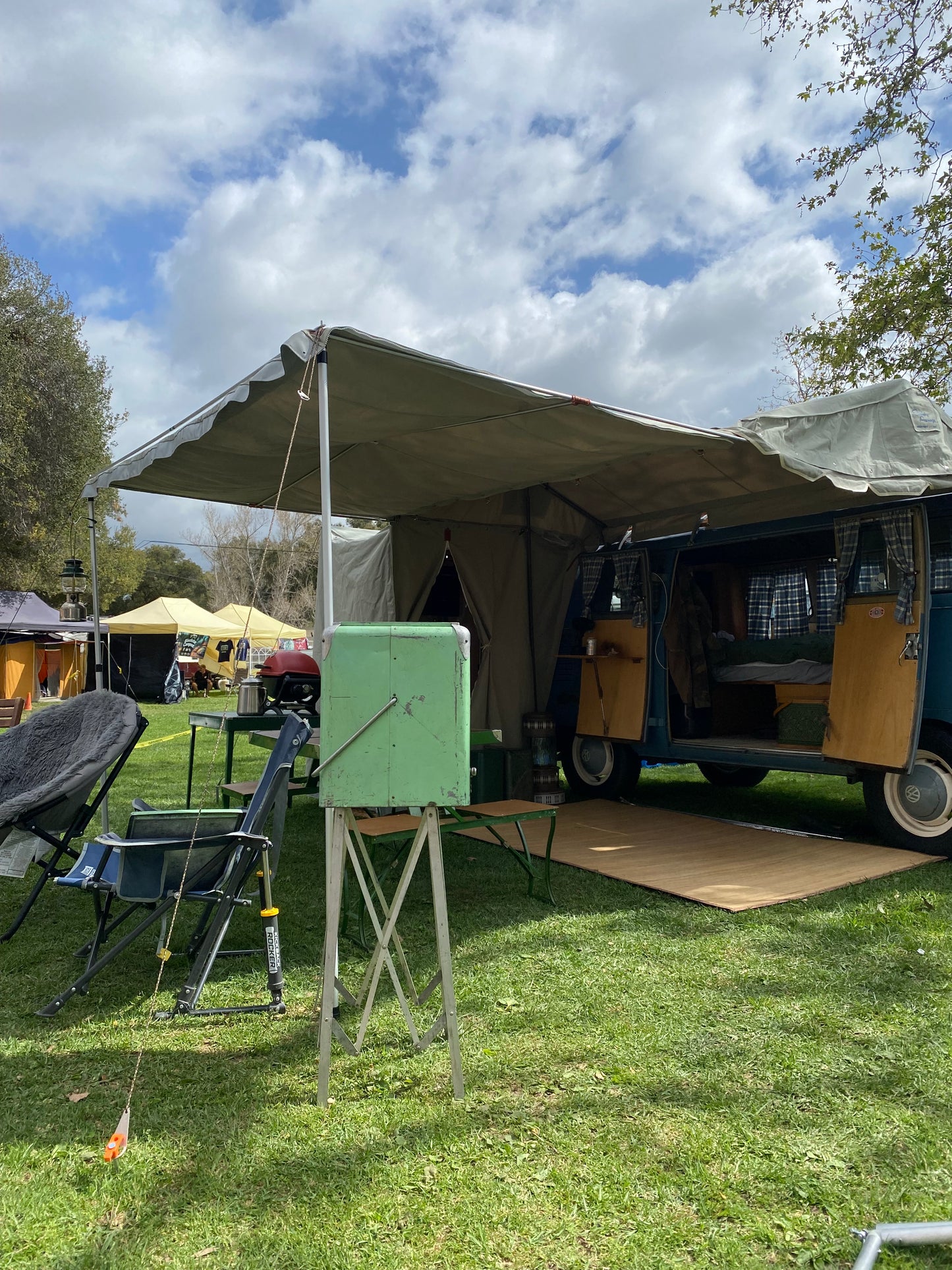 VW Safari room frame only (NO Canvas Cover, no Legs)