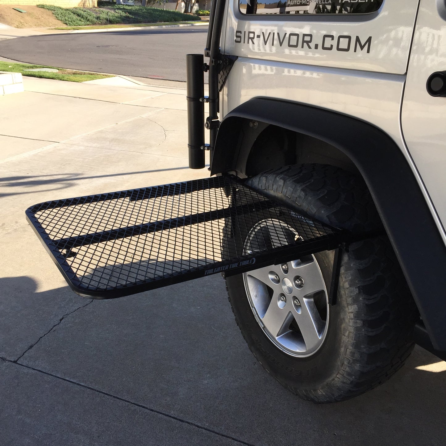 TailGater Tire Table